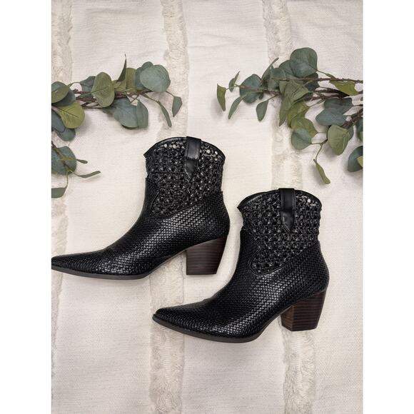 Coconuts by Matisse Emily Western Boot in Black - Picture 2 of 6